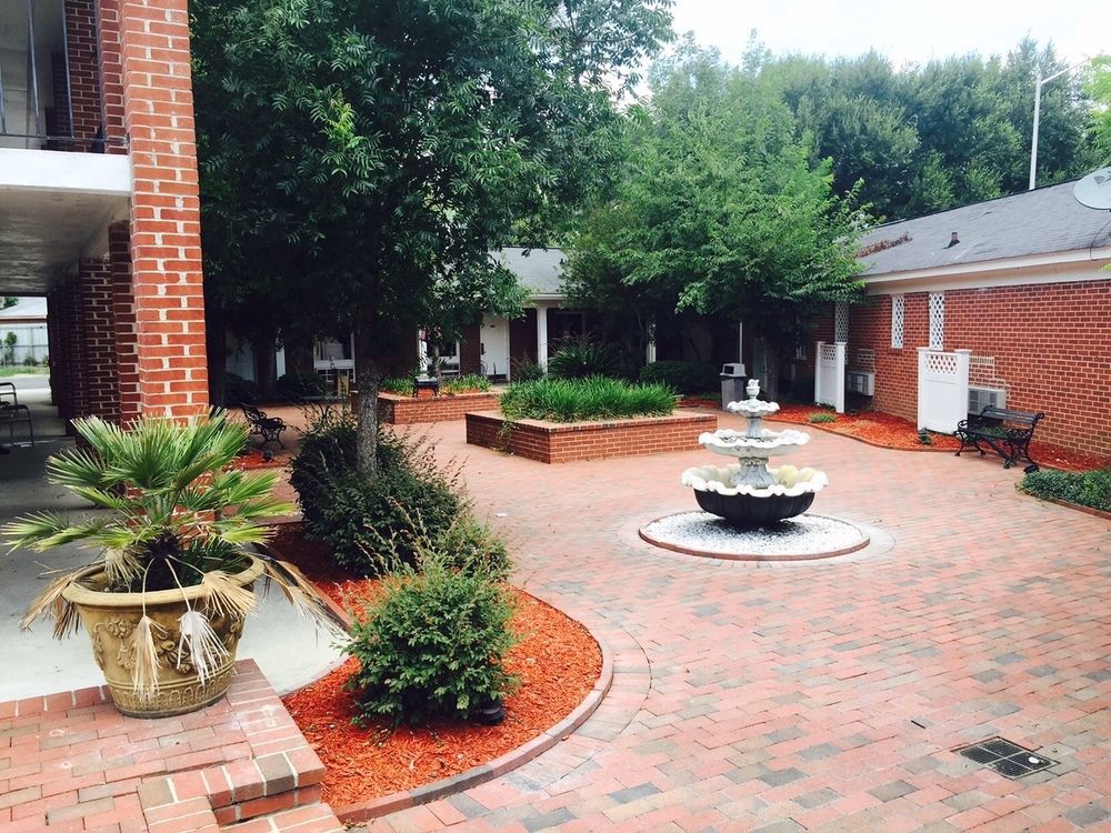 Winton Inn & Suites Barnwell Buitenkant foto