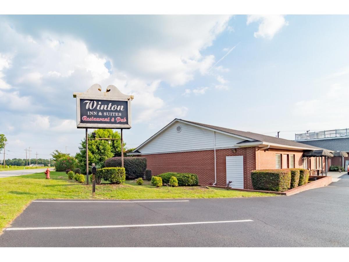 Winton Inn & Suites Barnwell Buitenkant foto